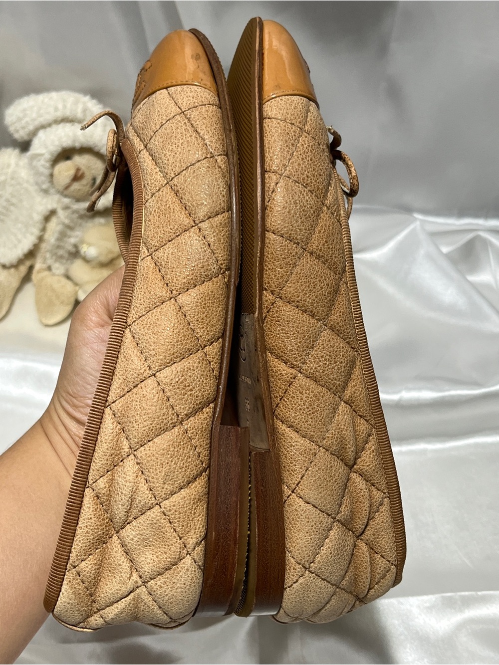 CHANEL Quilted Ballet Flats with Patent Camel Toe Cap - Picture 5 of 16